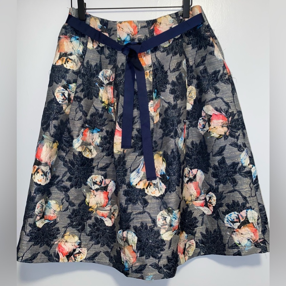 Pleated Zip-Up Skirt